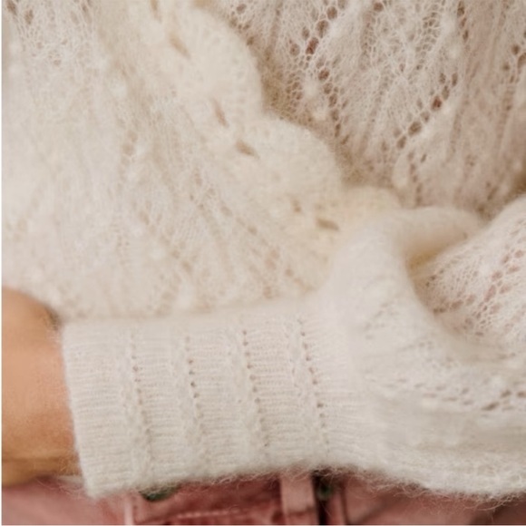 Sezane Nathalia Sweater Ecru Cream Wool Kid Mohair Blend V-neck NWT Size Medium - Picture 3 of 16